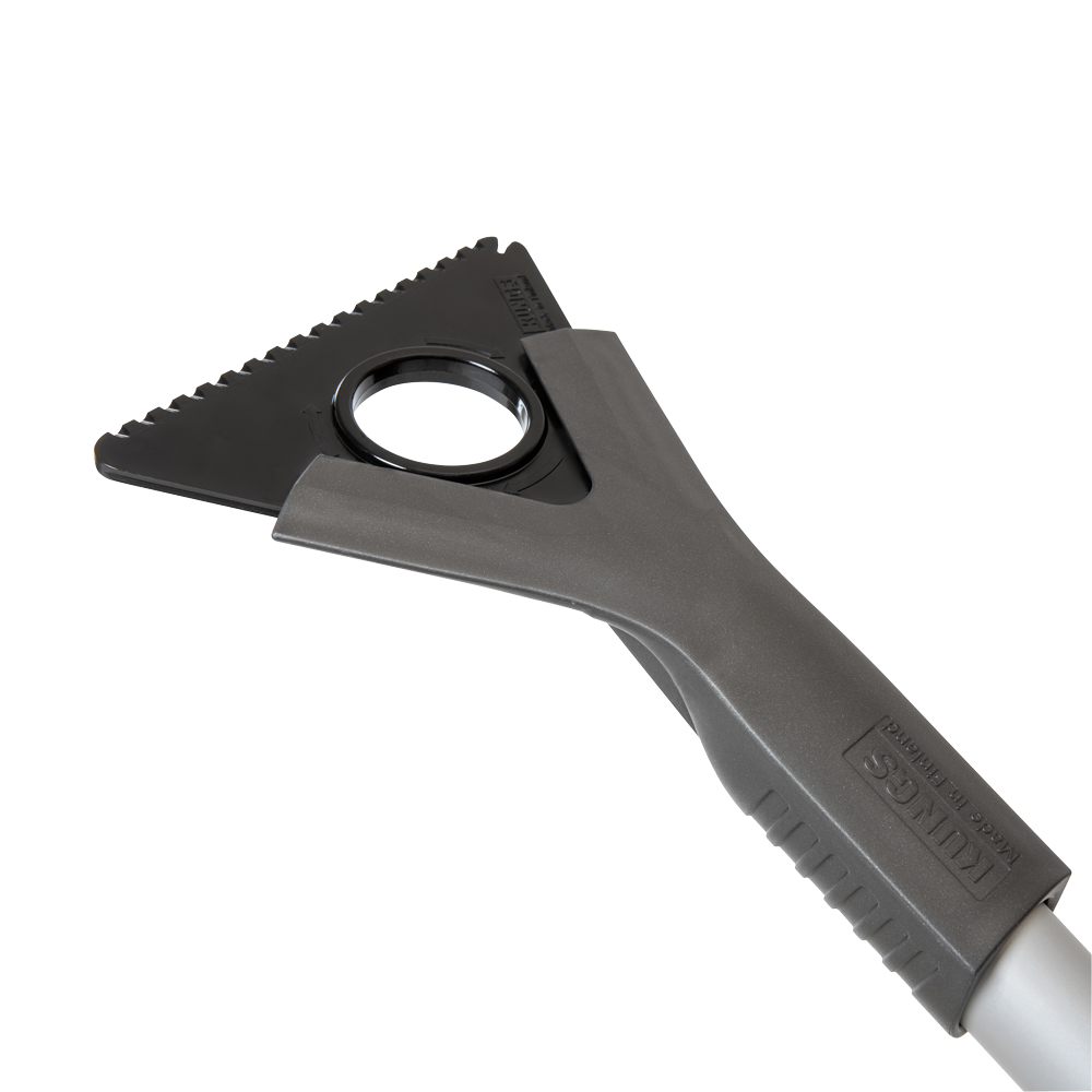 Kungs Star-is jääraappa-lumiharja kääntyvällä harjalla